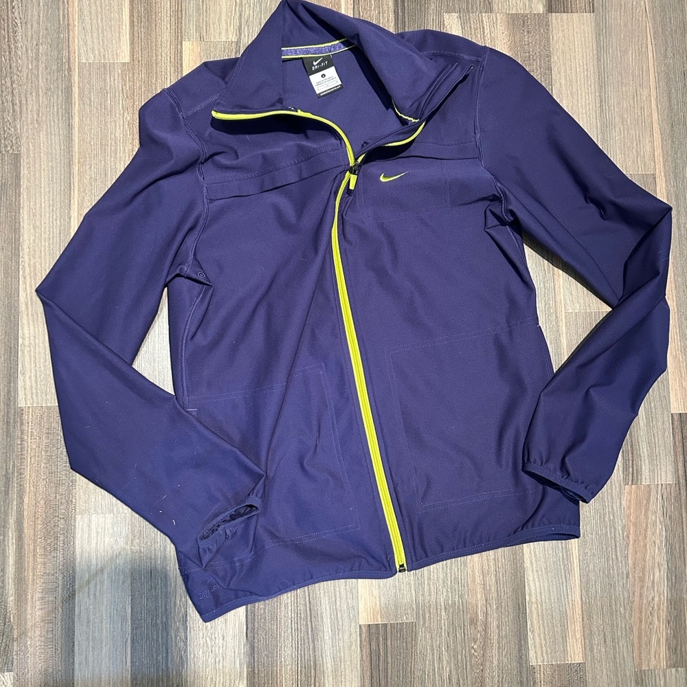Nike dry fit jacket